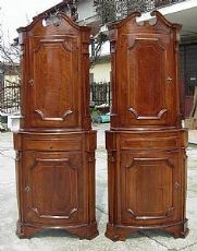 coppia di angoliere