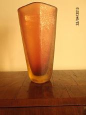  Vaso in vetro sommerso e corroso 