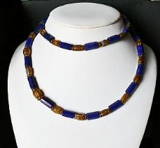 Collana in lapis esagonali e vetri romani