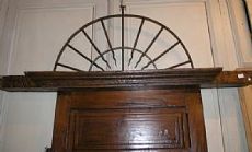 dars158 lunetta in ferro con architrave