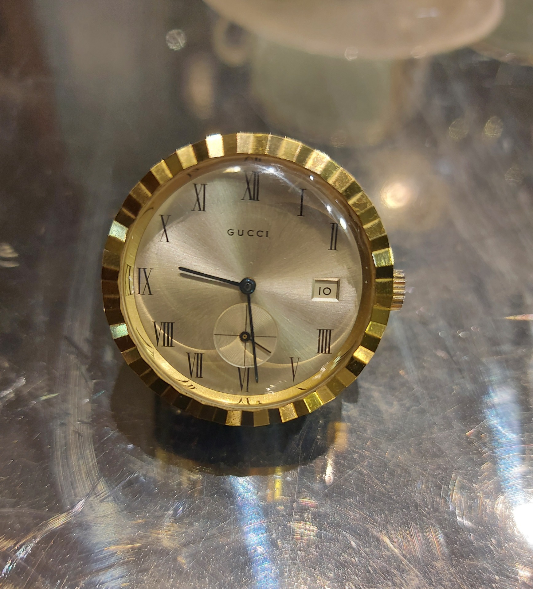 Orologio da tavolo GUCCI anni '60 | ANTIQUITÉS SUR ANTICOANTICO