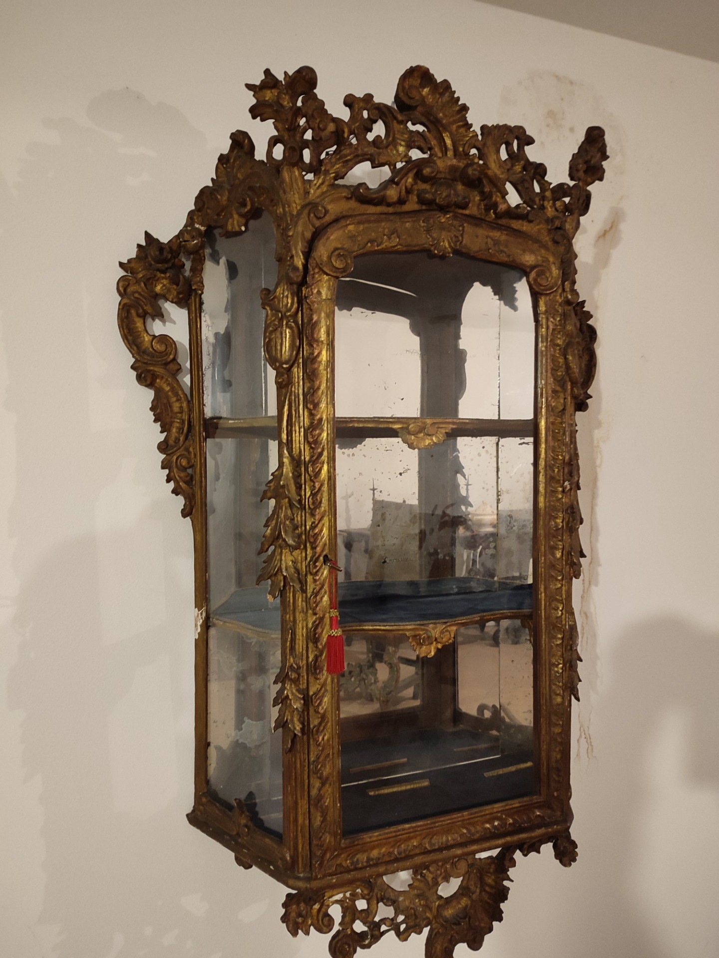 ANTICA VETRINA CRISTALLIERA COMODINO 1800 LEGNO NOCE INTARSIATA VETRO 4